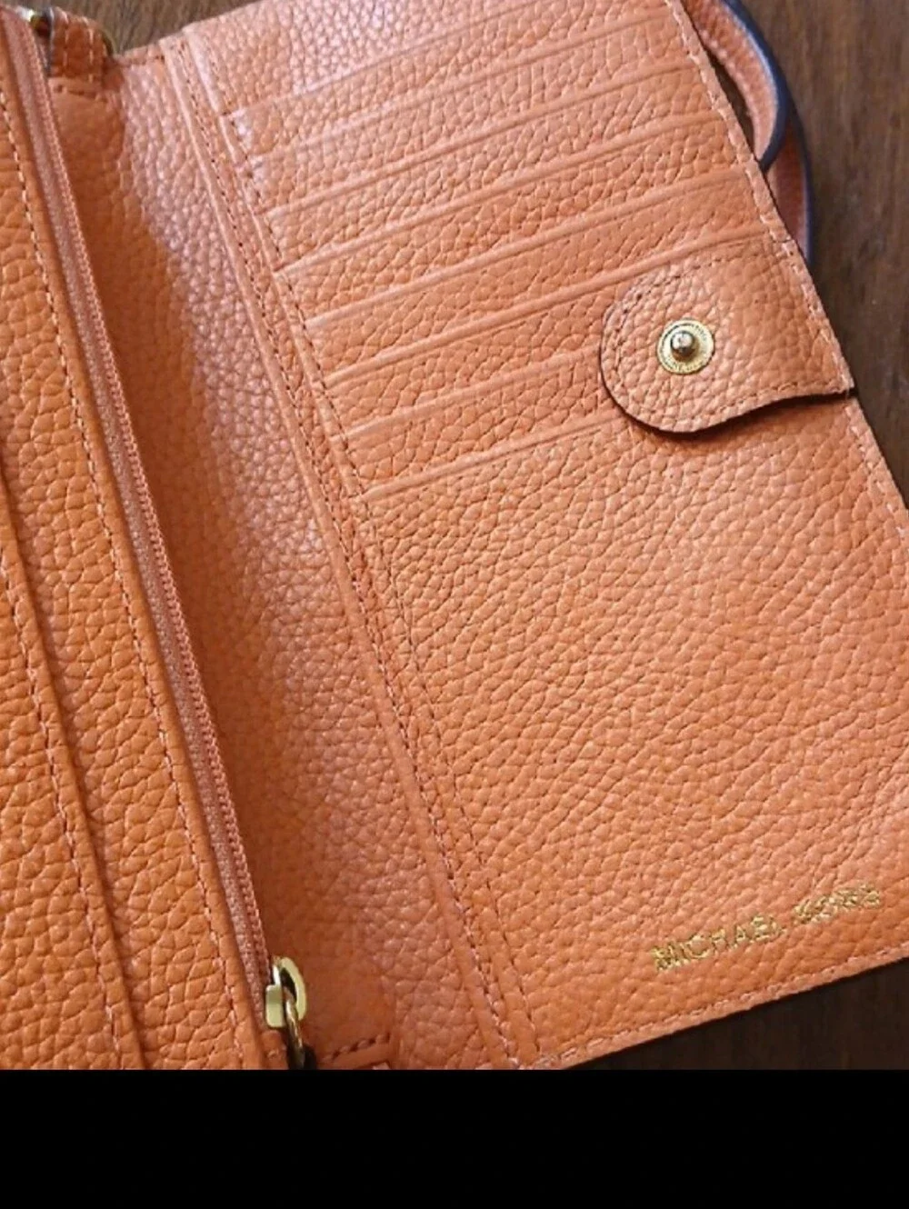 Michael Kors Crossbody Bag and Wallet Bundle.■ Set of Two Bags